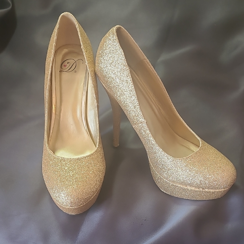 Elegant Gold Glitter Platform High Heels